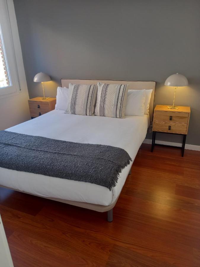 Appartamento Live Like A Local In Bcn Barcellona Esterno foto